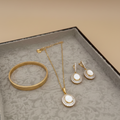 Alternative view of Luxury Wooden Jewelry Tray